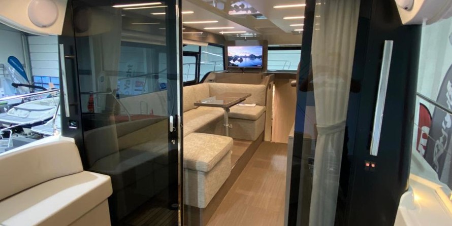 Cranchi T 36 Crossover