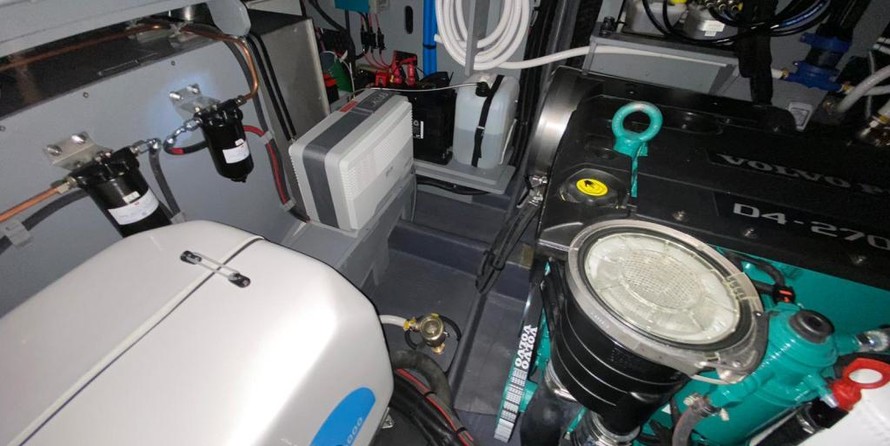 Cranchi T 36 Crossover