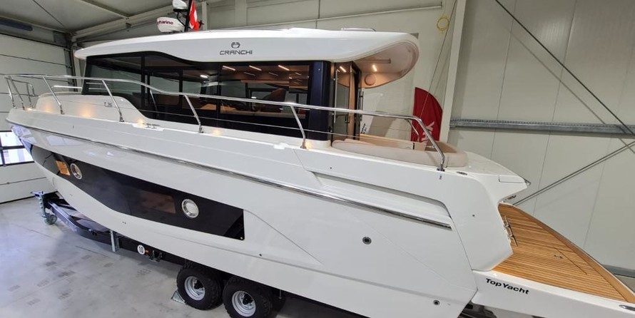 Cranchi T 36 Crossover