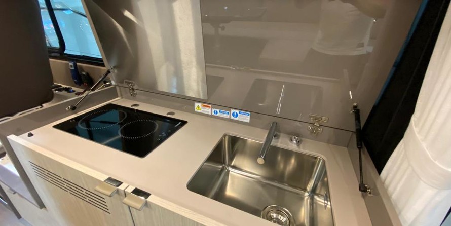 Cranchi T 36 Crossover