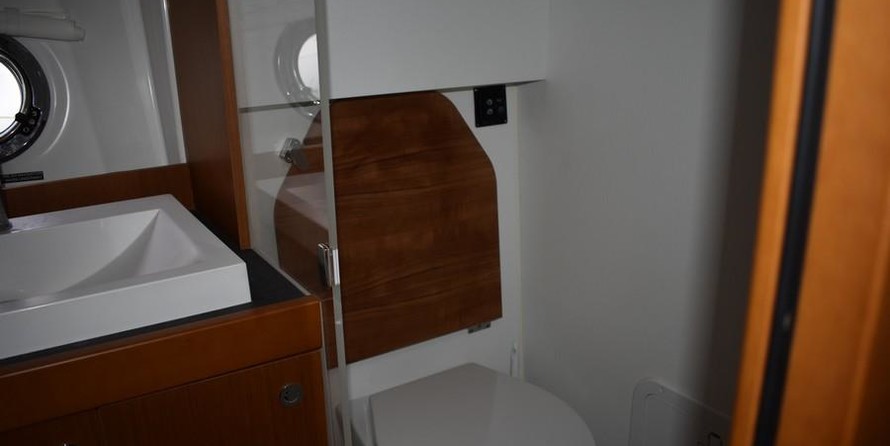 Beneteau Swift Trawler 35