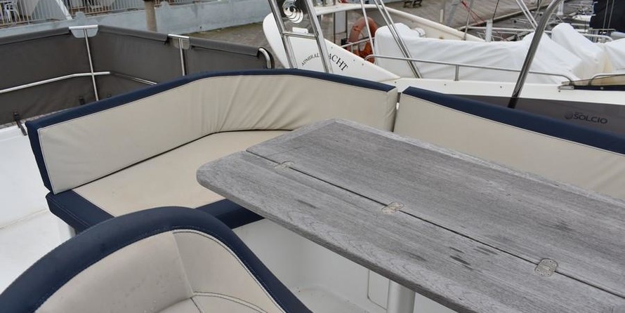 Beneteau Swift Trawler 35