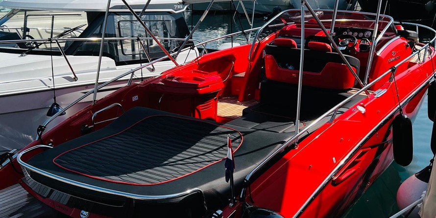 Cranchi E30 Endurance