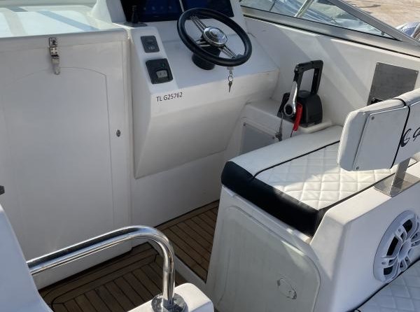 Gulf Craft Silvercraft 33