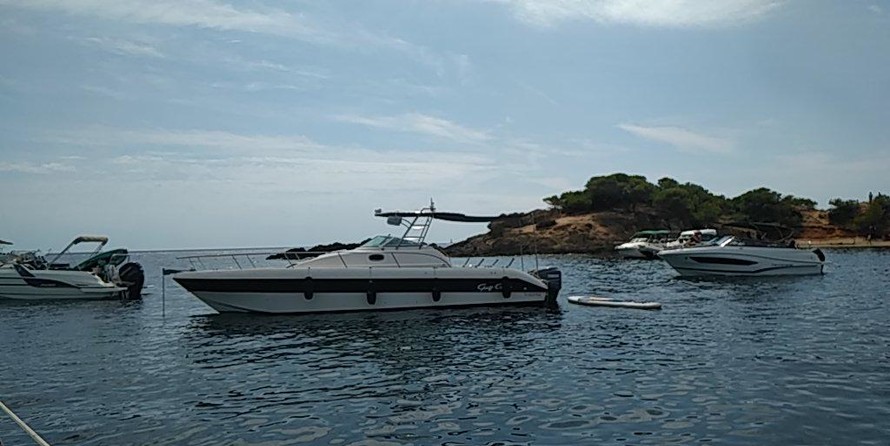 Gulf Craft Silvercraft 33