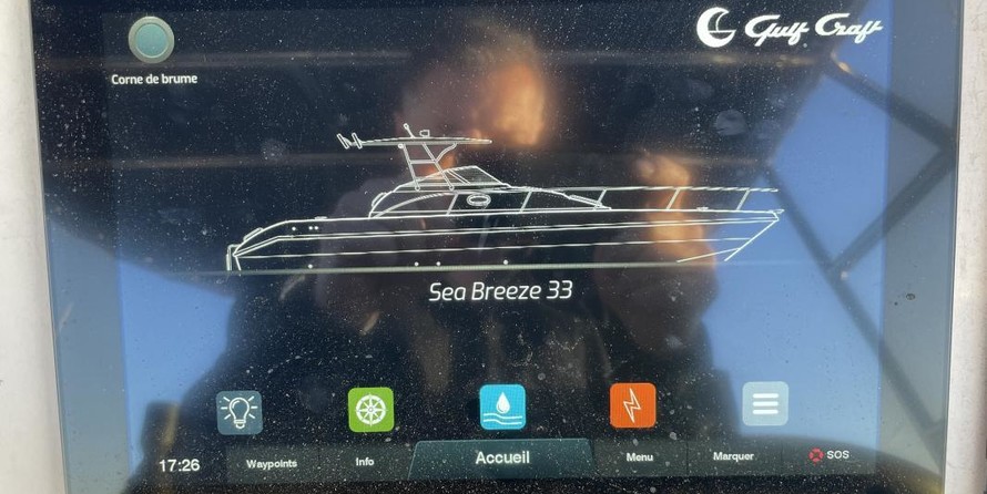 Gulf Craft Silvercraft 33