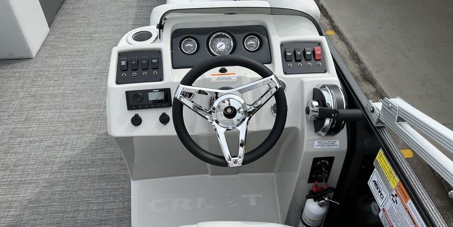 Larson LX 850 Classic SF