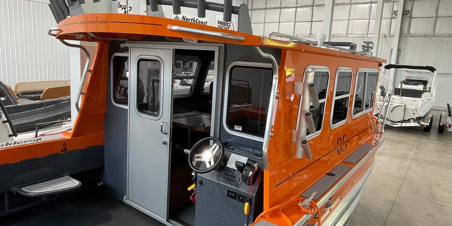 Weldcraft 300 Cuddy King