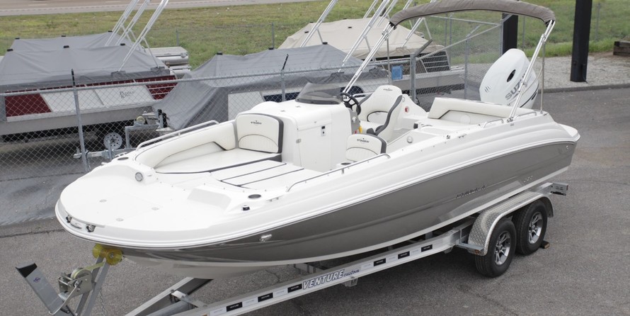 Stingray 212SC