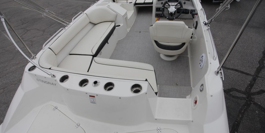 Stingray 212SC