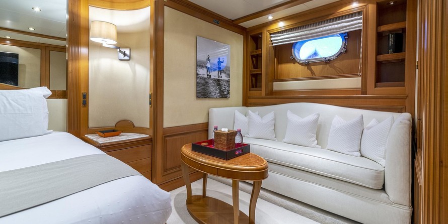 Benetti Tradition 100