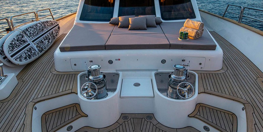Benetti Tradition 100