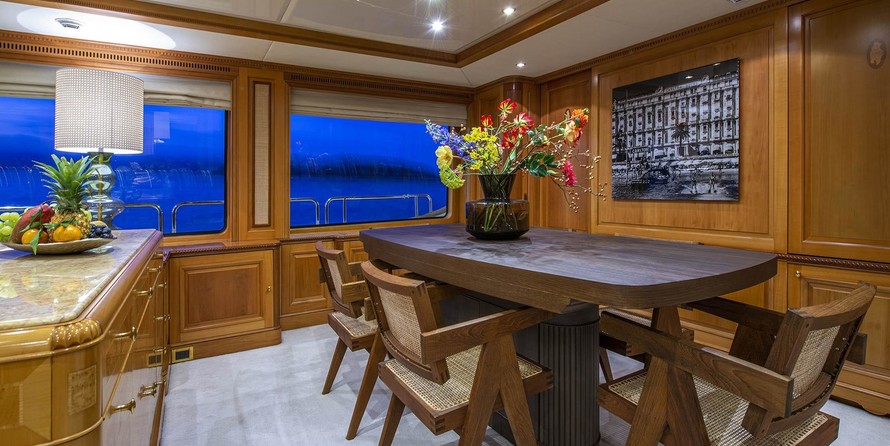 Benetti Tradition 100
