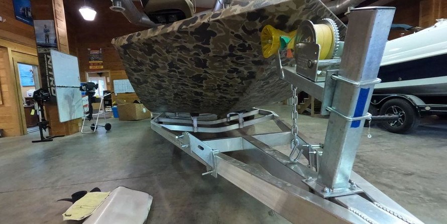 Angler Pro Boats 2900 center console