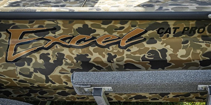 Angler Pro Boats 2900 center console