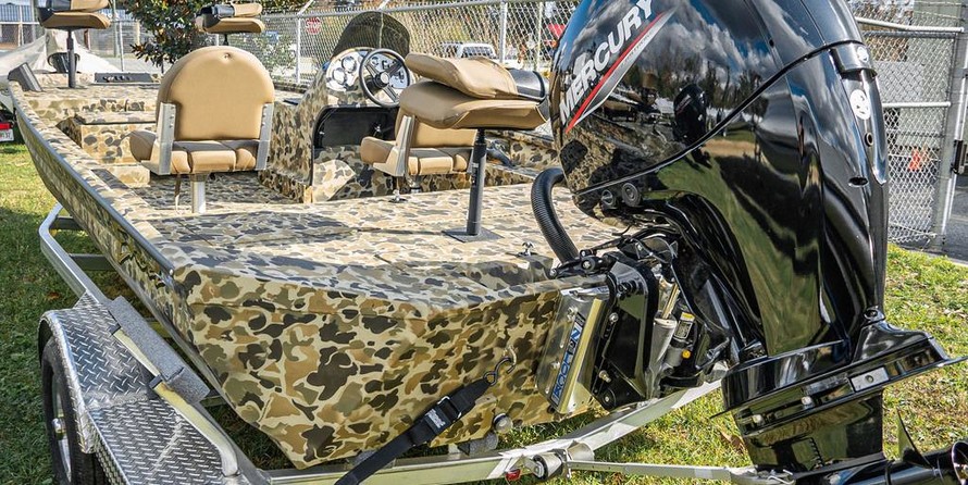 Angler Pro Boats 2900 center console