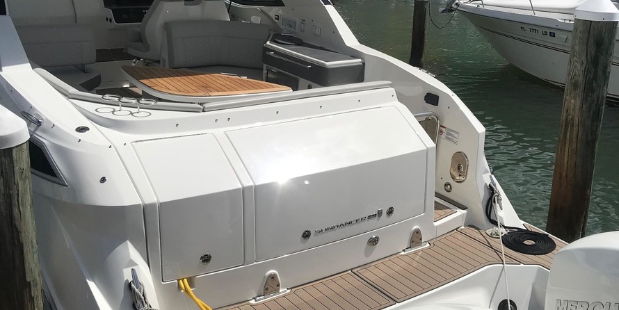 Sea Ray Sundancer 320 OB
