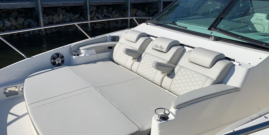 Sea Ray Sundancer 320 OB