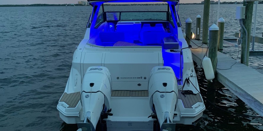 Sea Ray Sundancer 320 OB