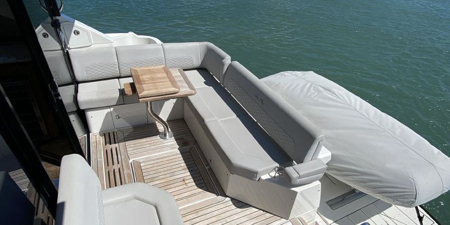 Sea Ray 460 Sundancer