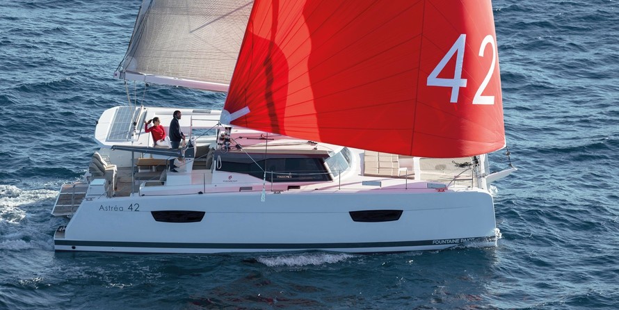 Fountaine Pajot Astréa 42