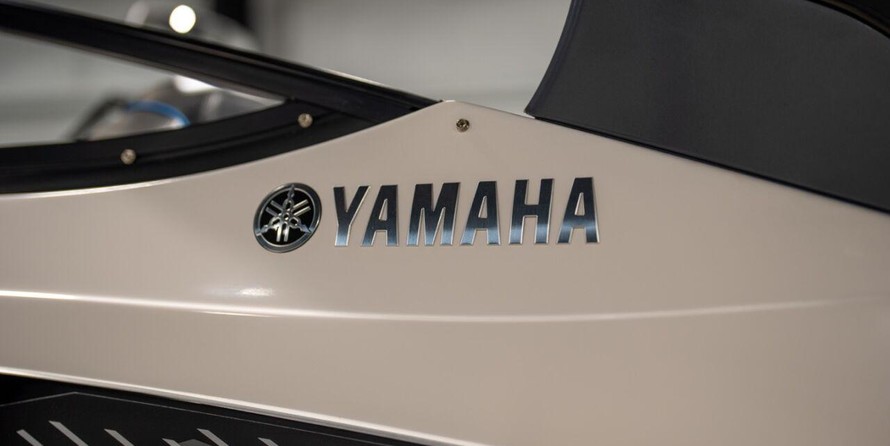 Yamaha 212X