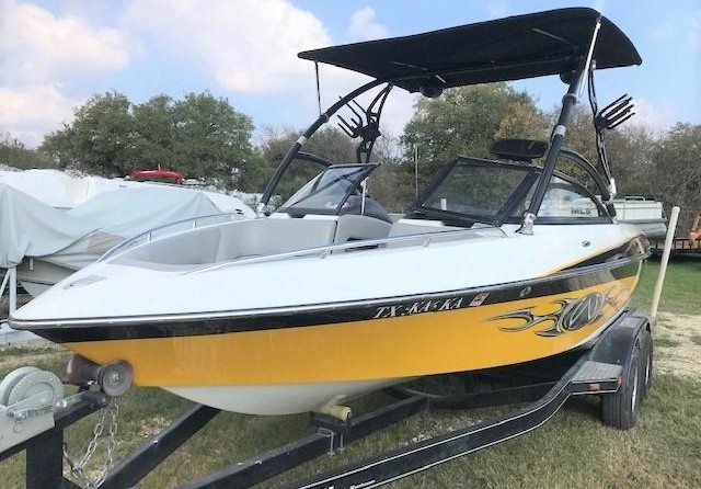Malibu Wakesetter 23 LSV