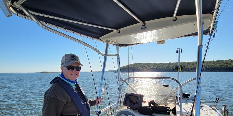 Hydra-sports bay bolt 2000 center console