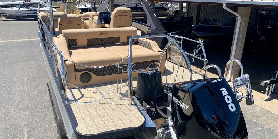 Everglades 230 cc w/ 250 verado
