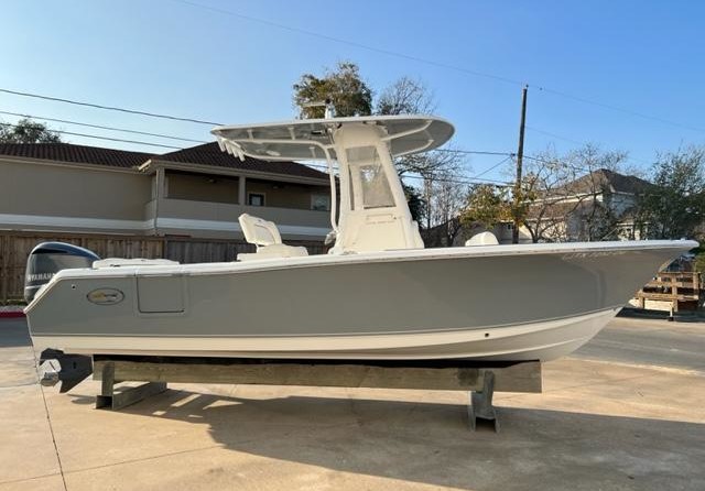 Sea Ray hunt ultra 211