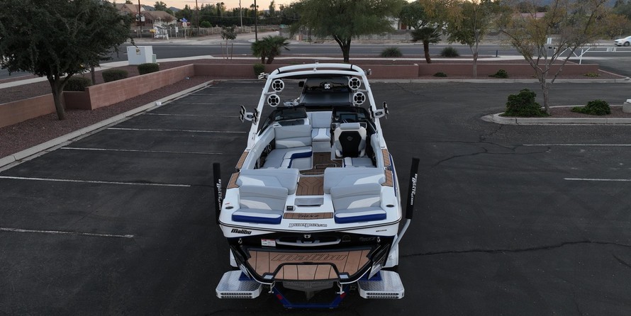 Malibu Wakesetter 24 MXZ