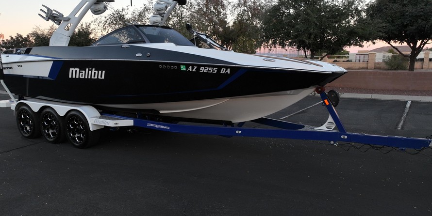 Malibu Wakesetter 24 MXZ