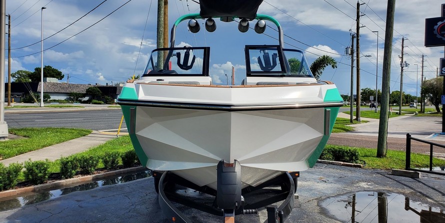 Super Air Nautique G23