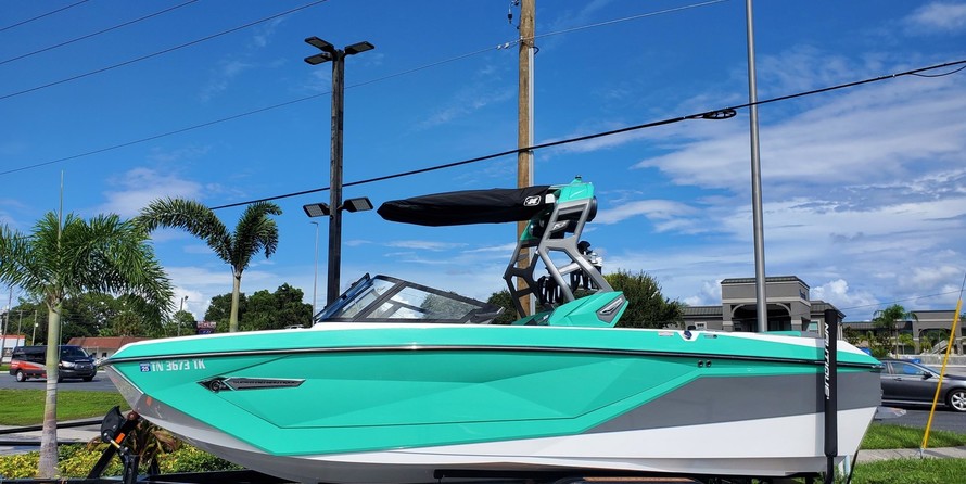 Super Air Nautique G23