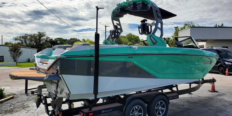 Super Air Nautique G23