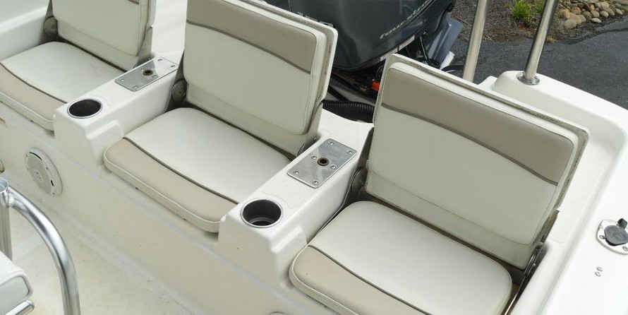 Nauticstar 211