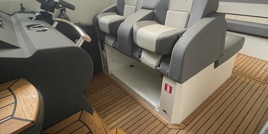 Windy 32 Grand Tornado