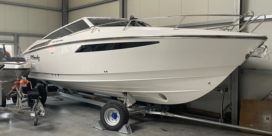 Windy 32 Grand Tornado