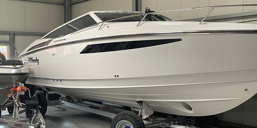 Windy 32 Grand Tornado