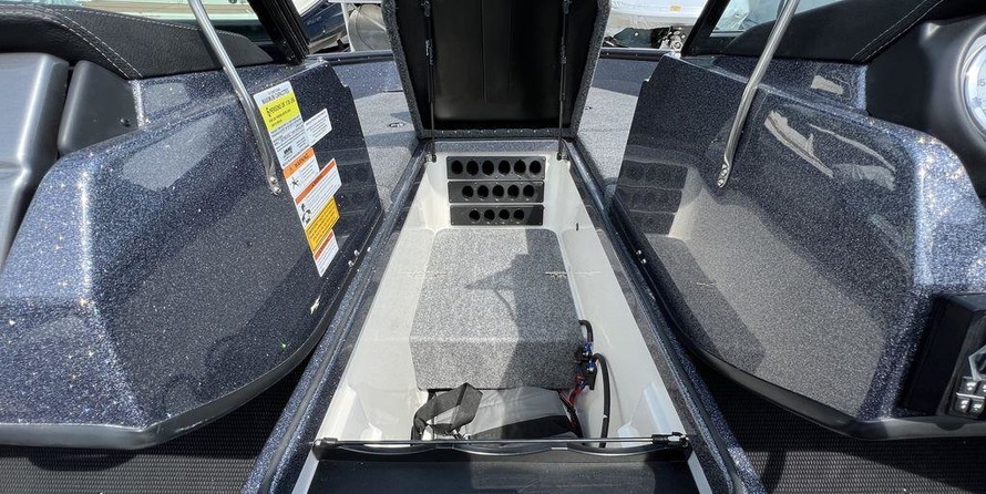 Lund Boats 189 Pro-V GL