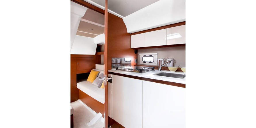 Jeanneau Leader 36