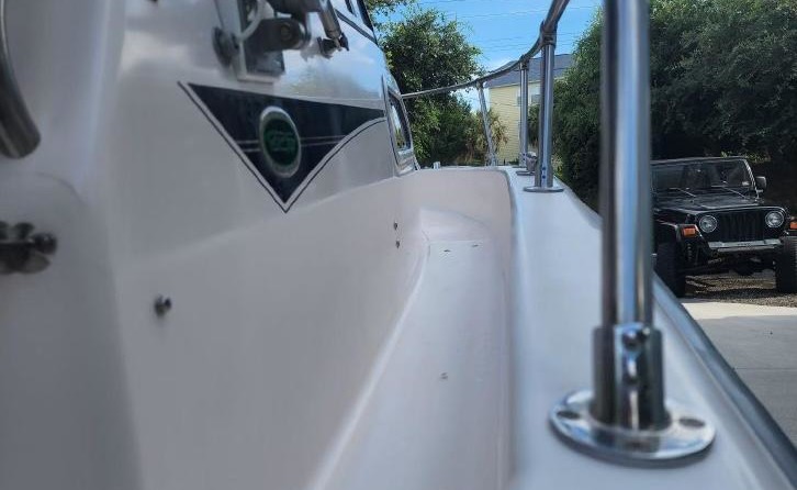 Grady-White Seafarer 228