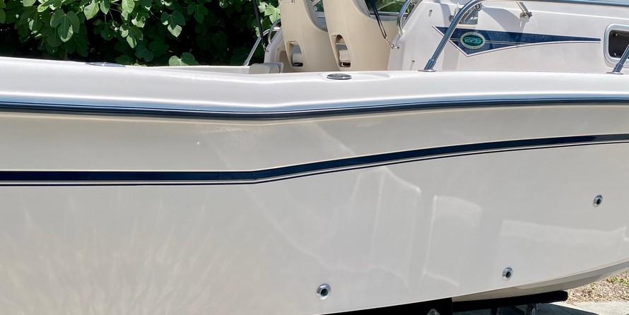 Grady-White Seafarer 228