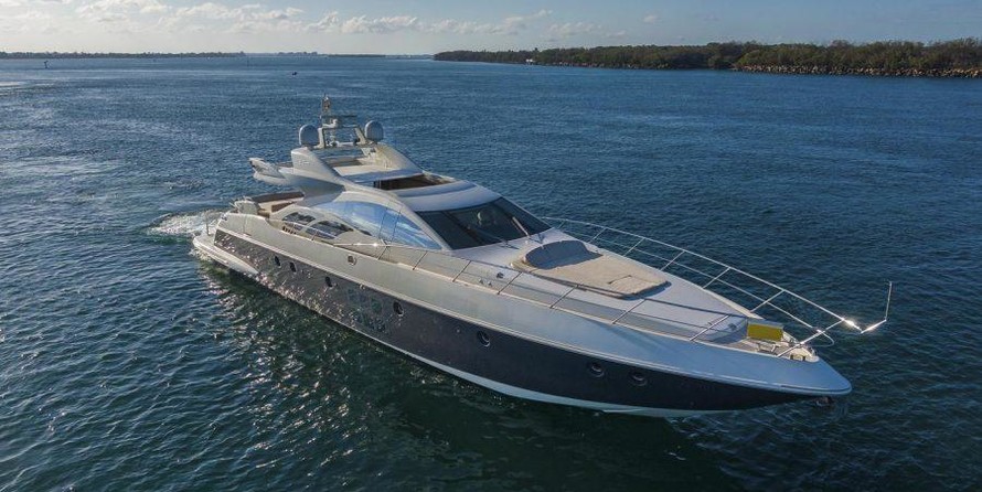 Azimut 86S