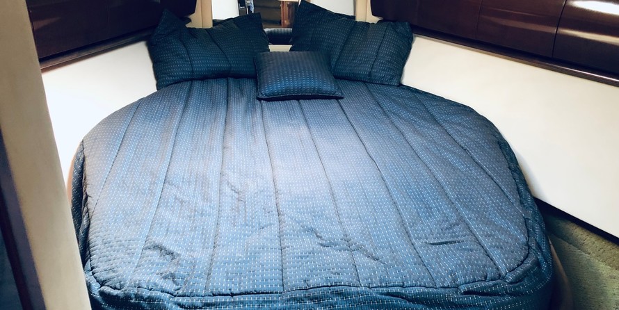 Sea Ray 450 Sundancer