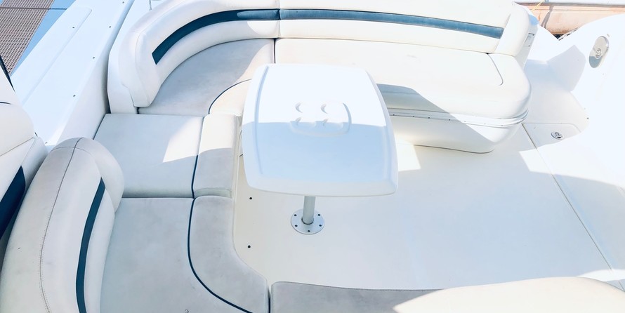 Sea Ray 450 Sundancer