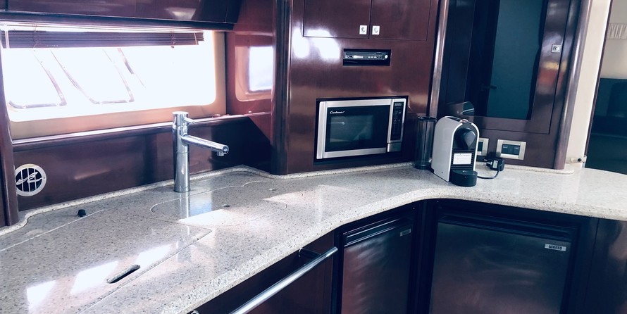 Sea Ray 450 Sundancer