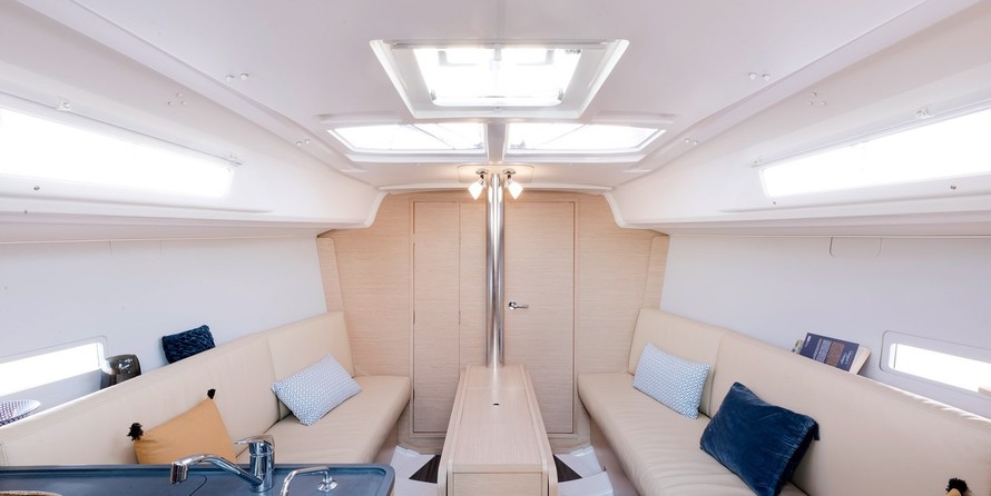 Dufour 32