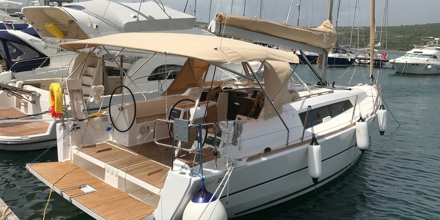 Dufour 382 GL - 3 cab.