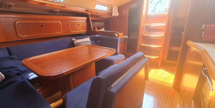 Grand Soleil 43